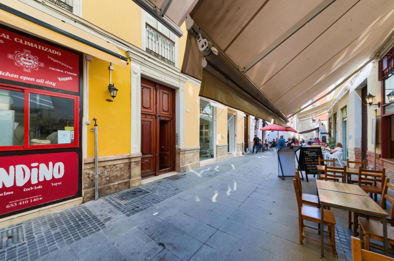 Holidays2Malaga Calderon Loft Wifi Fibra Экстерьер фото